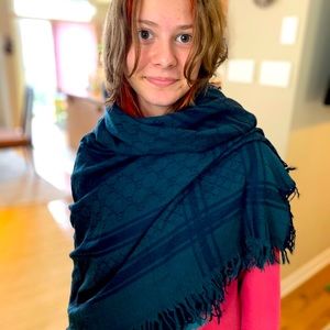 Gucci wool shawl